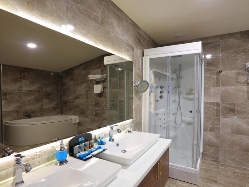 Cam Thermal Resort & Spa Convention Center