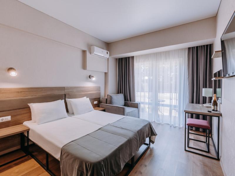 Sunrise Park Hotel Relax & Spa