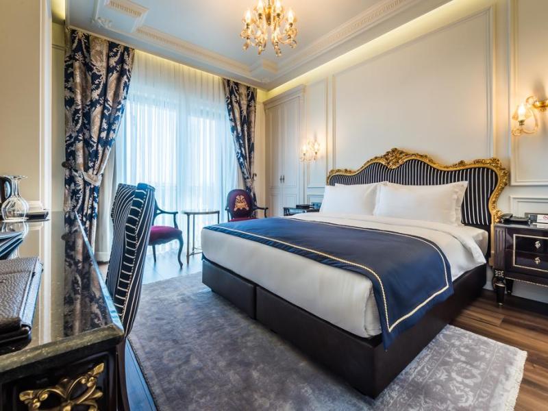 The Time Hotel Marina