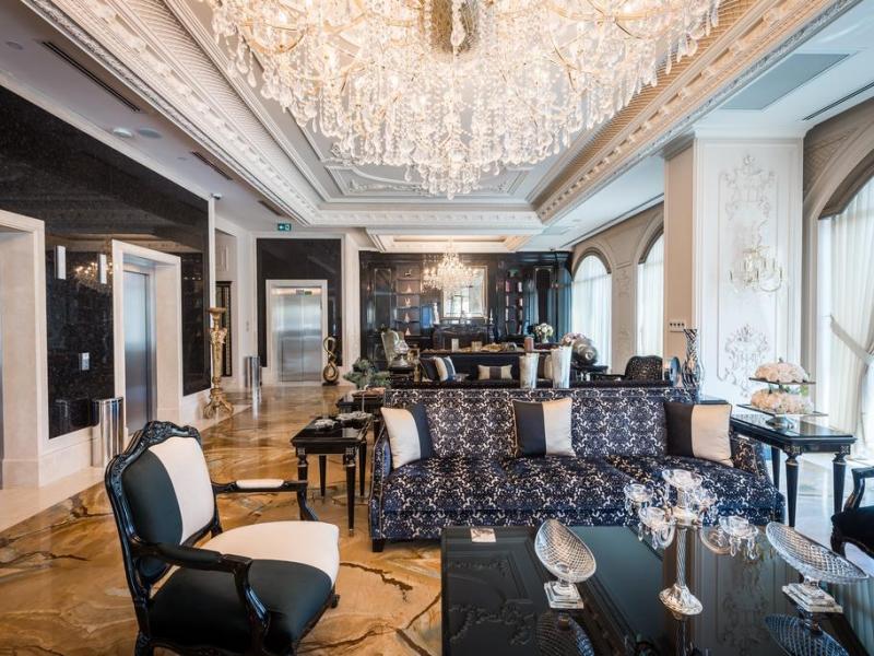 The Time Hotel Marina