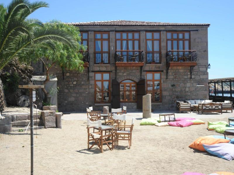 Assos Nazlihan Spa Hotel