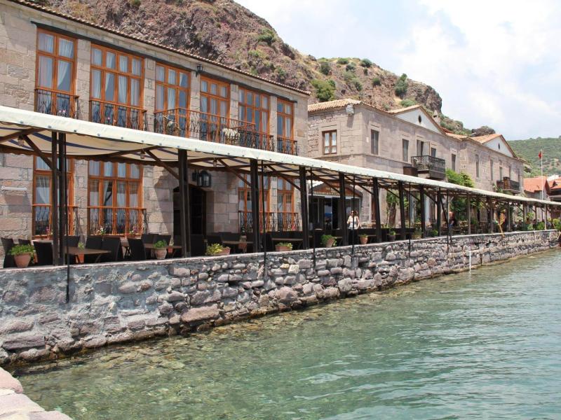 Assos Nazlihan Spa Hotel