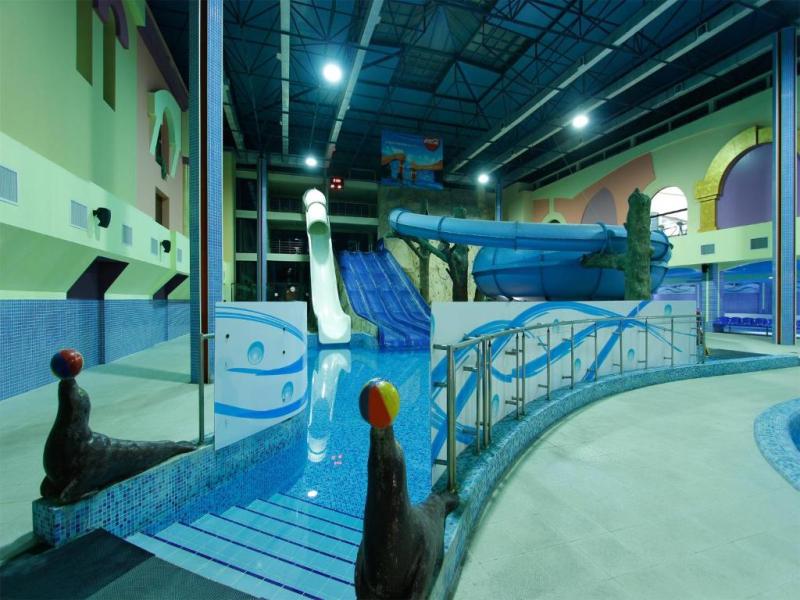 Aquatek Hotel & Resort