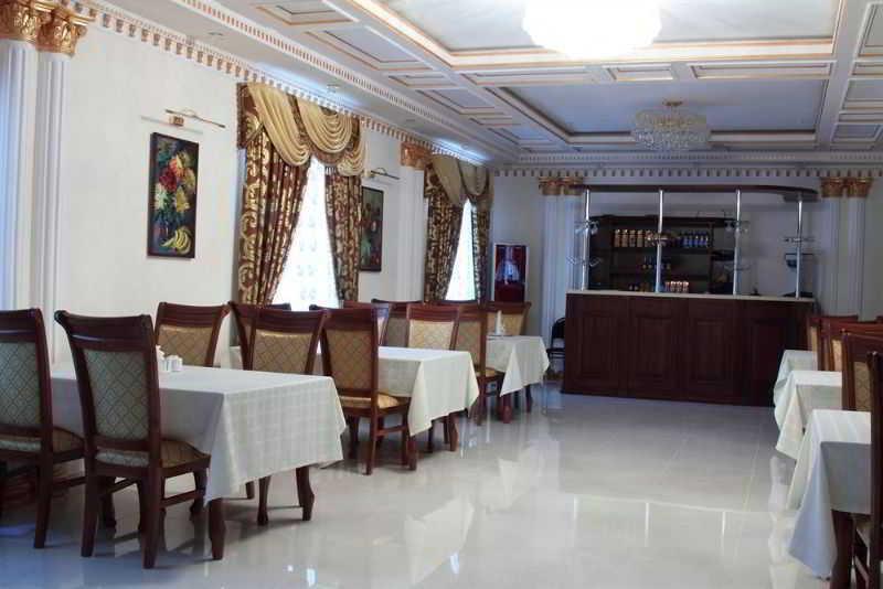 Grand Nur