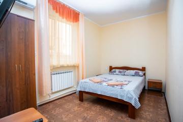 Отель Апельсин гостевой дом Россия, Анапа, фото 1