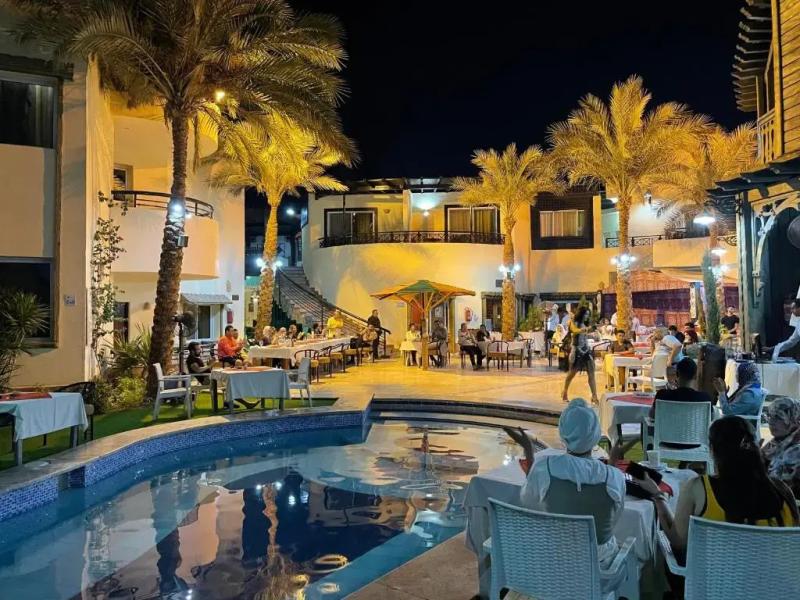 Naama Inn