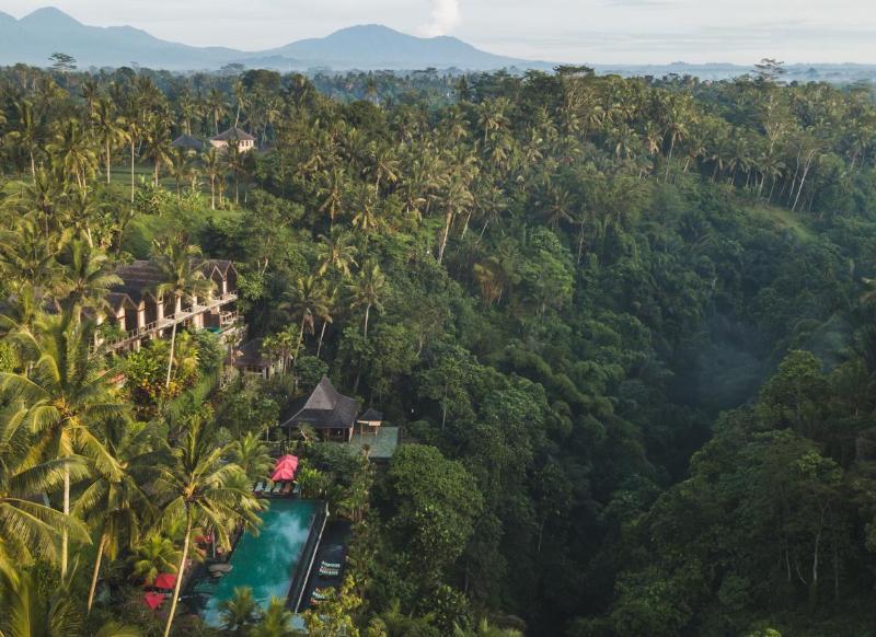 Chapung Sebali Resort & Spa