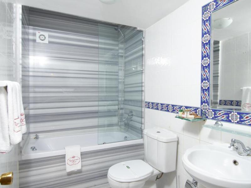 Rose Garden Suites