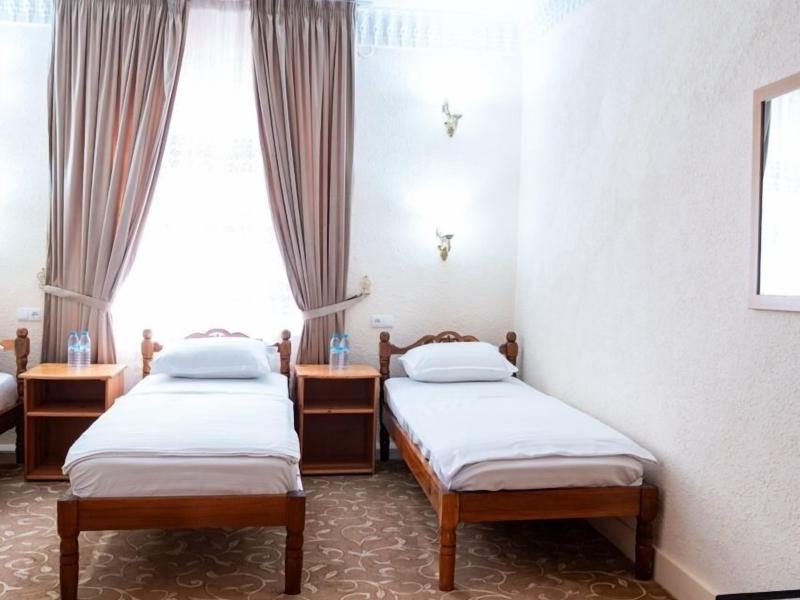 Caravan Serail