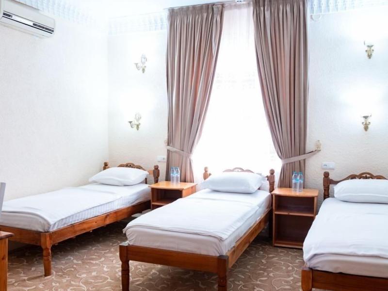 Caravan Serail