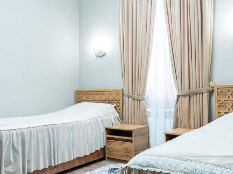 Caravan Serail