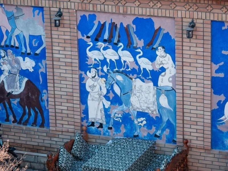 Caravan Serail