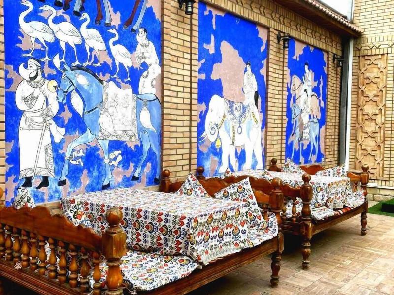 Caravan Serail