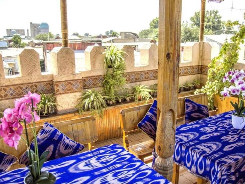 Caravan Serail