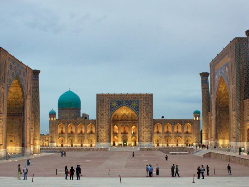 Caravan Serail