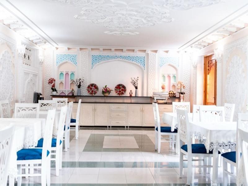 Caravan Serail