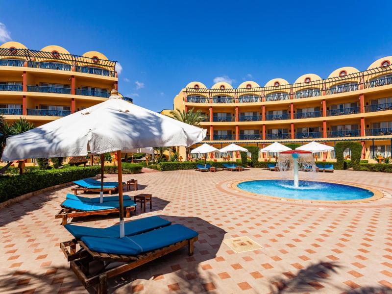 Carols Beau Rivage Matrouh