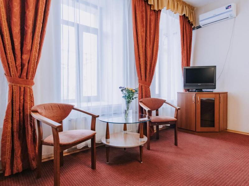 Nevsky Hotel Fort