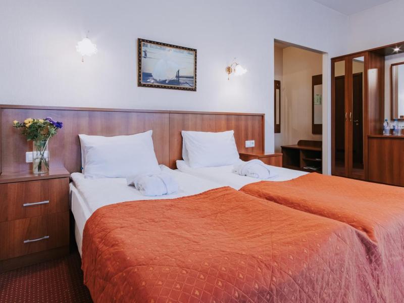 Nevsky Hotel Fort