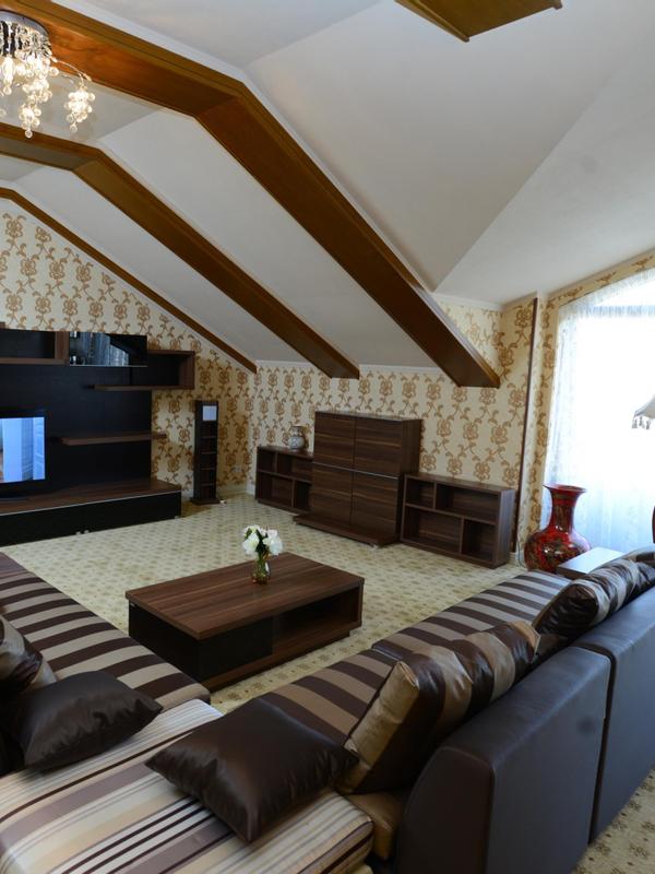 City Line Boutique Hotel