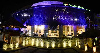 Grand Mega Resort & Spa