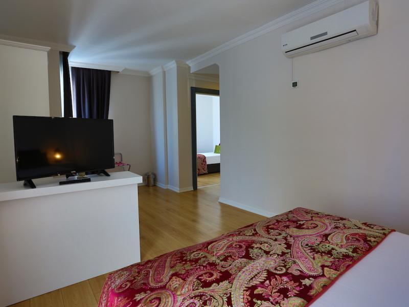 Azuu Boutique Hotel