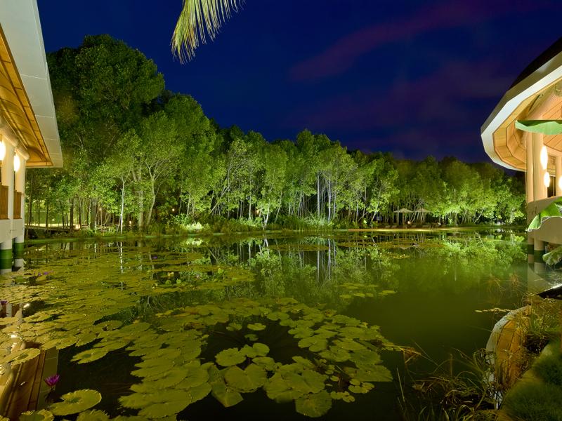 Dreamland The Unique Sea & Lake Resort & Spa