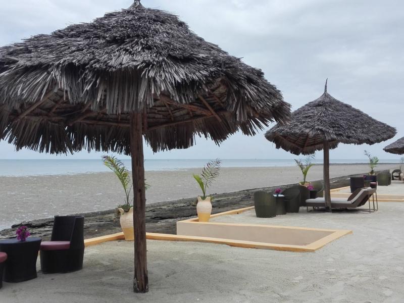 The Island Beach Getaway