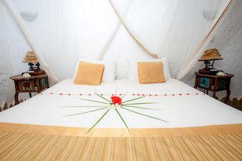 The Sands at Chale Island Hotel