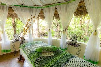 The Sands at Chale Island Hotel