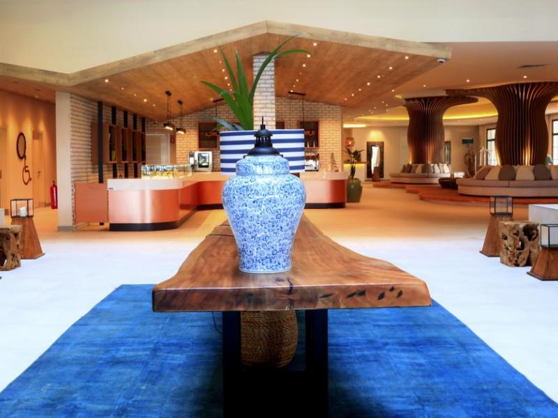 Design Plus Seya Beach Hotel