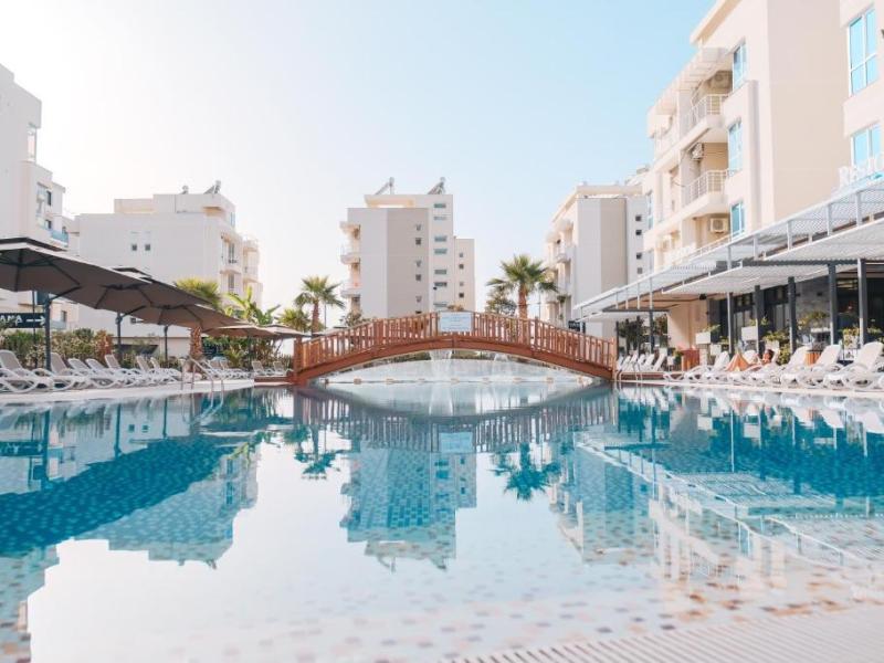 Tirana Resort