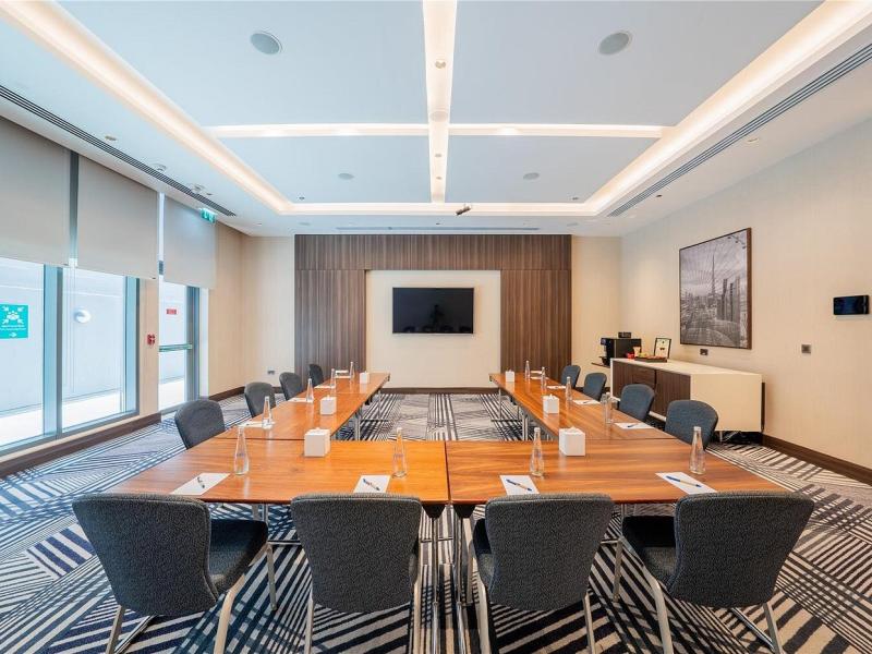 Hampton By Hilton Dubai Airport