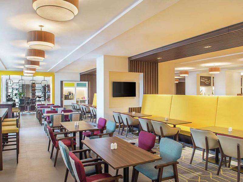 Hampton By Hilton Dubai Airport
