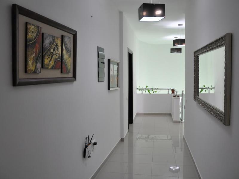 Villa Qendra