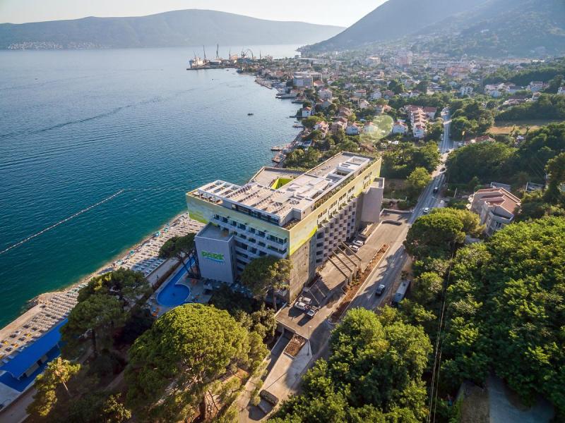 Carine Hotel Park Bijela 