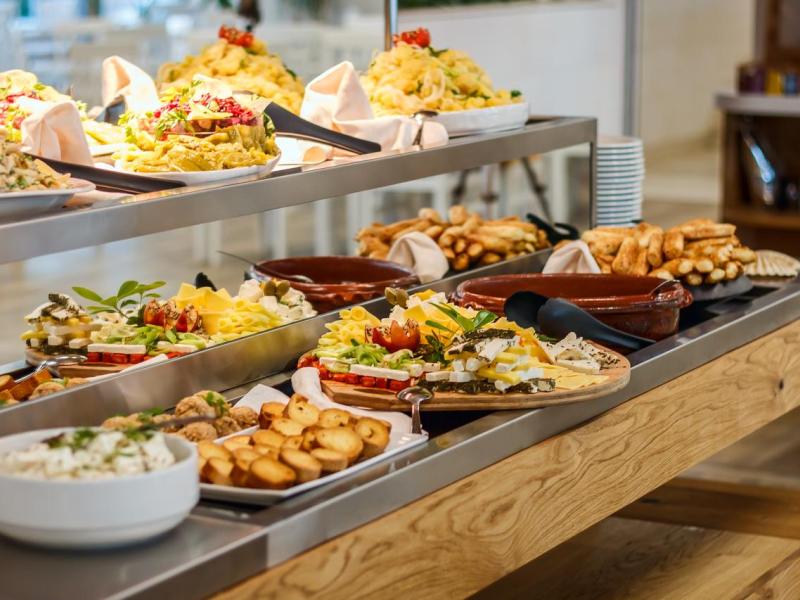 Carine Hotel Park Bijela 