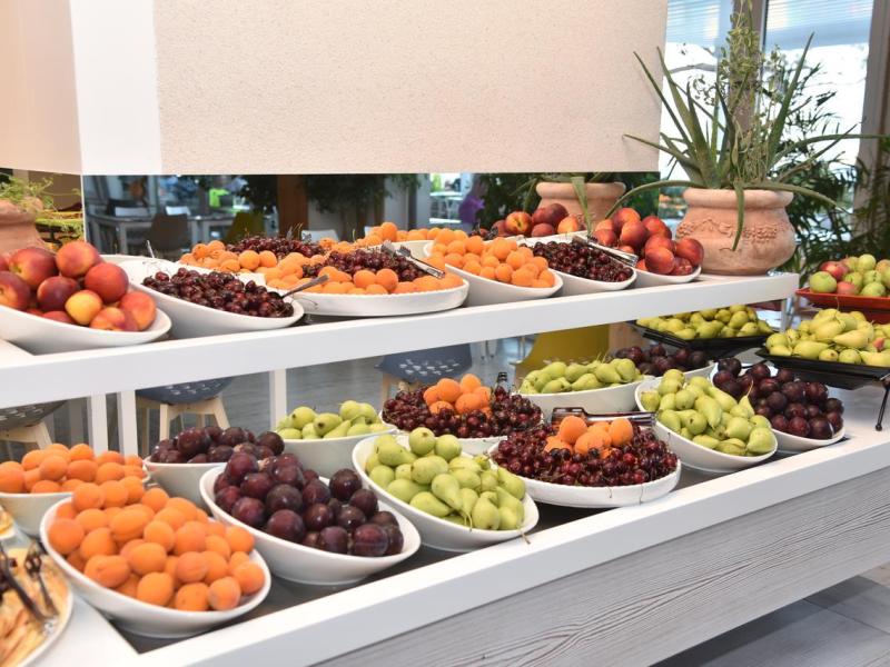 Carine Hotel Park Bijela 