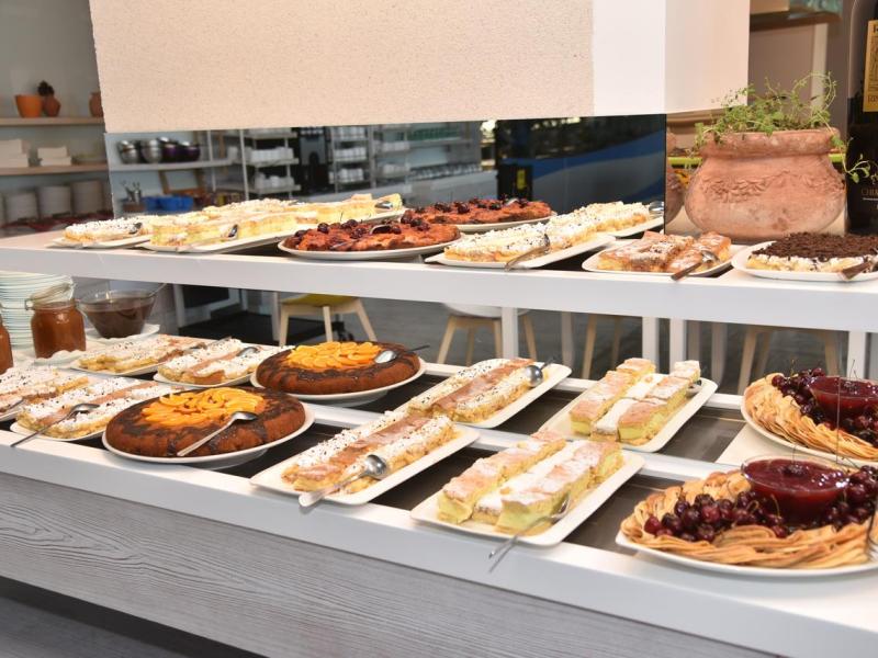 Carine Hotel Park Bijela 