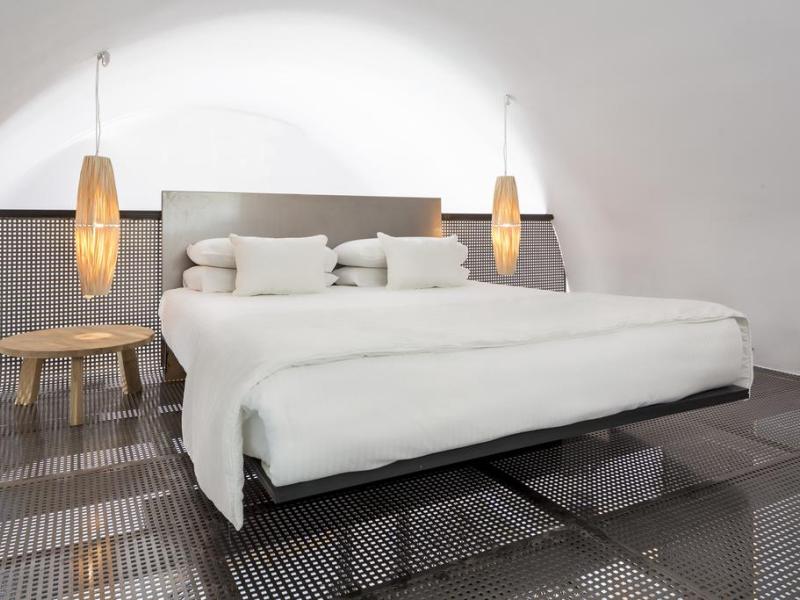 Art Hotel Santorini