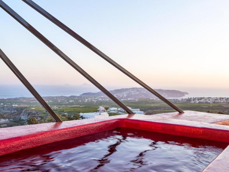 Art Hotel Santorini