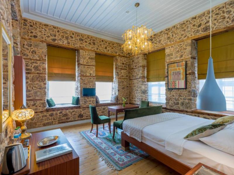 Delight Deluxe Boutique Hotel