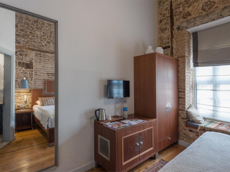 Delight Deluxe Boutique Hotel