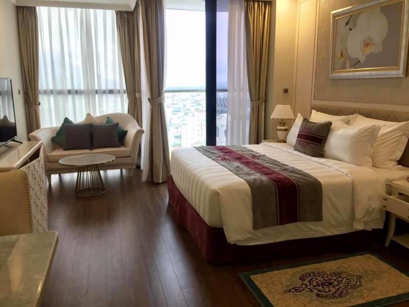 Vinpearl Discovery Nha Trang Empire Condotel