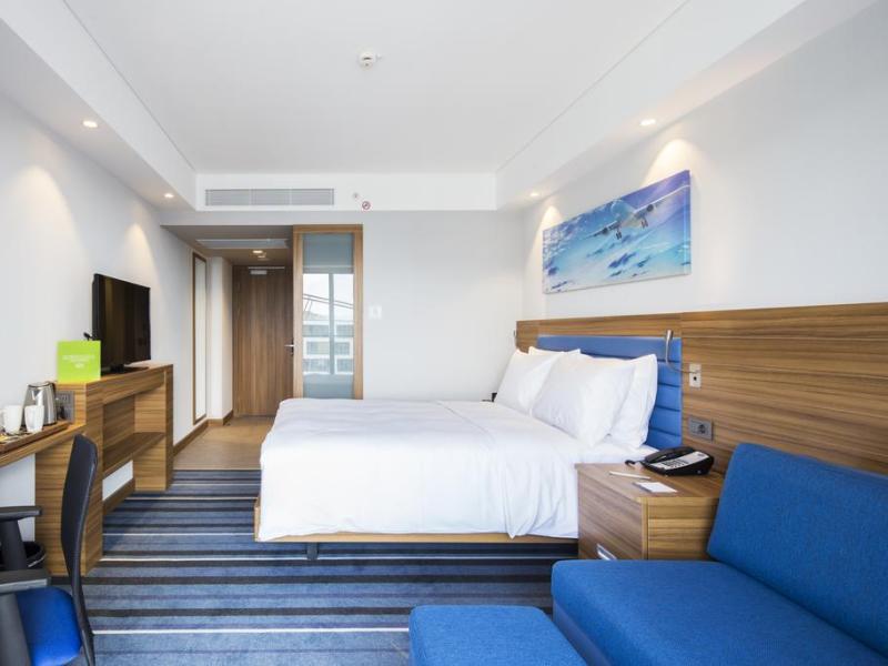 Hampton by Hilton Istanbul Kurtkoy