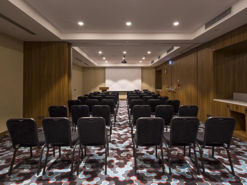 Hampton by Hilton Istanbul Kurtkoy