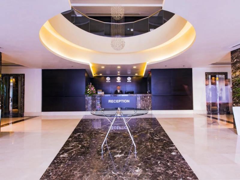 Imperial Suites Hotel