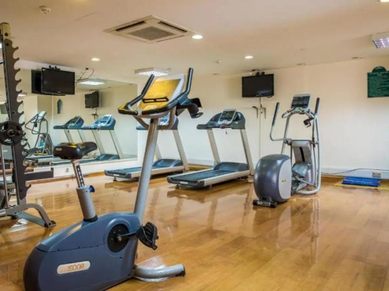 Imperial Suites Hotel