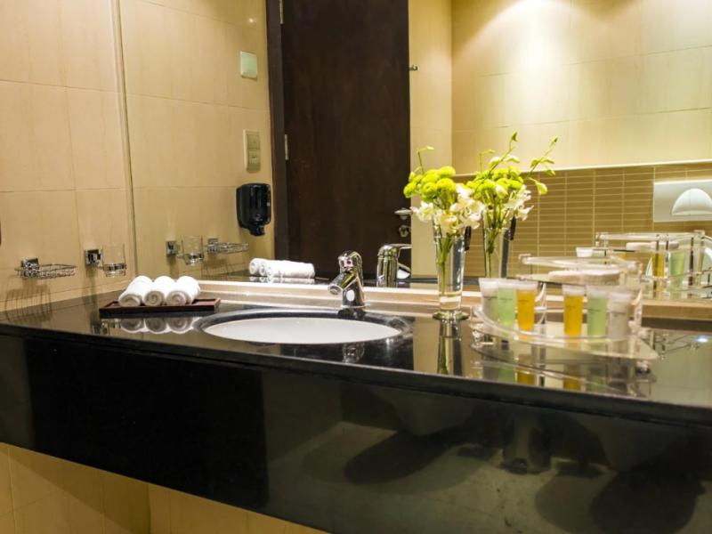 Imperial Suites Hotel