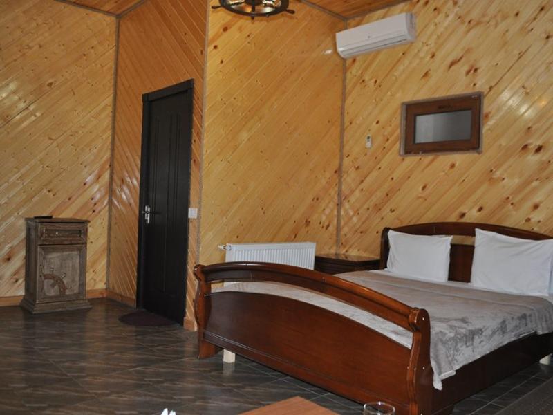 Fregat Hotel & Restaurant